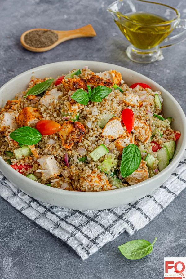 5-quinoa salad with chicken