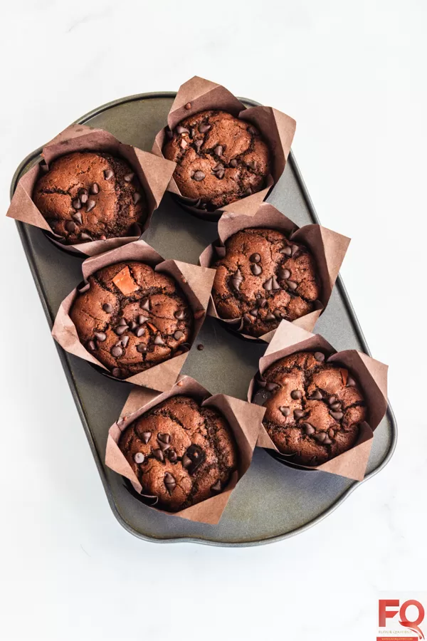 5-eggless chocolate muffins