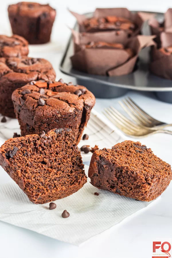 4-eggless chocolate muffins