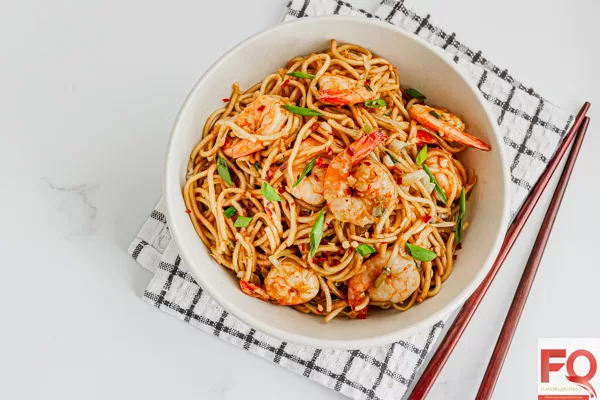 14-shrimp noodles stir fry