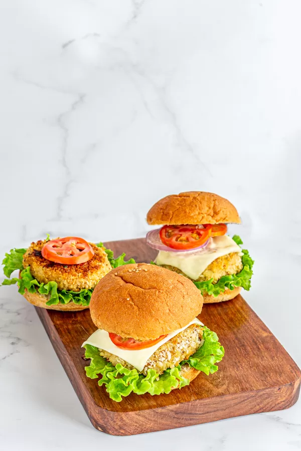4-low calorie chicken burger