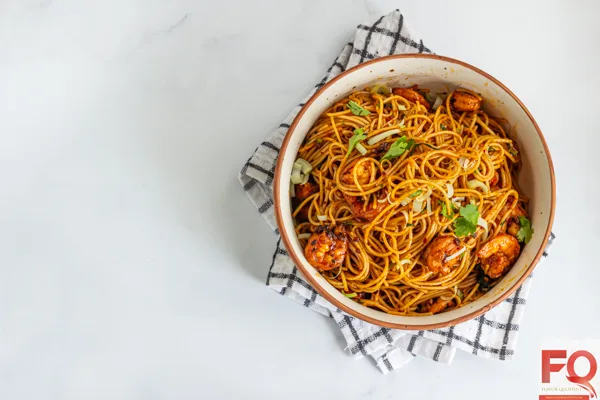 12-shrimp noodles in chilli oil