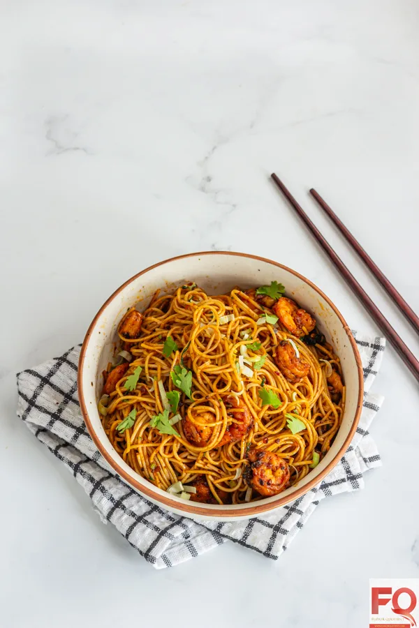11-shrimp noodles in chilli oil