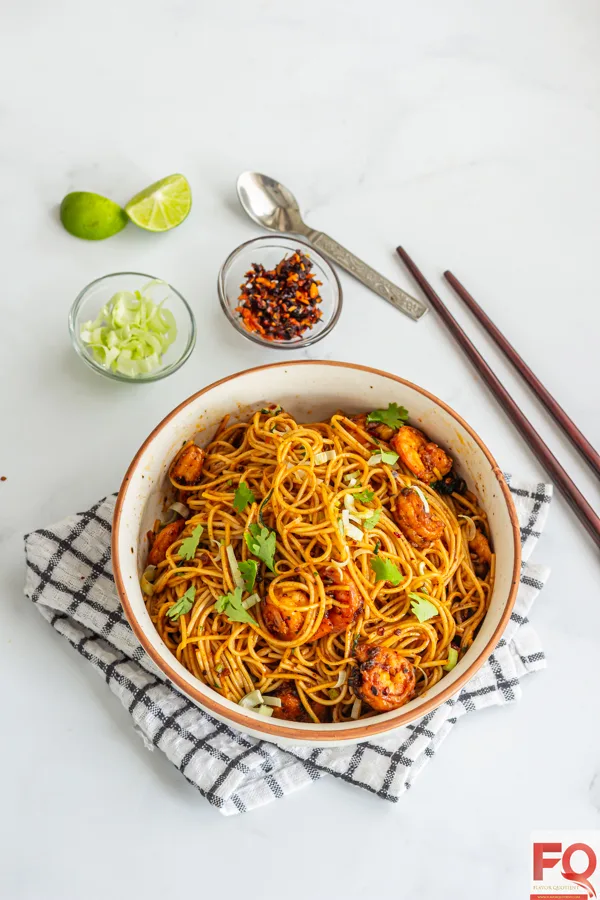 10-shrimp noodles in chilli oil