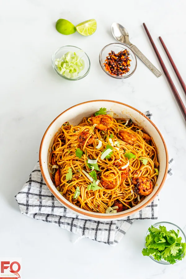 9-shrimp noodles in chilli oil